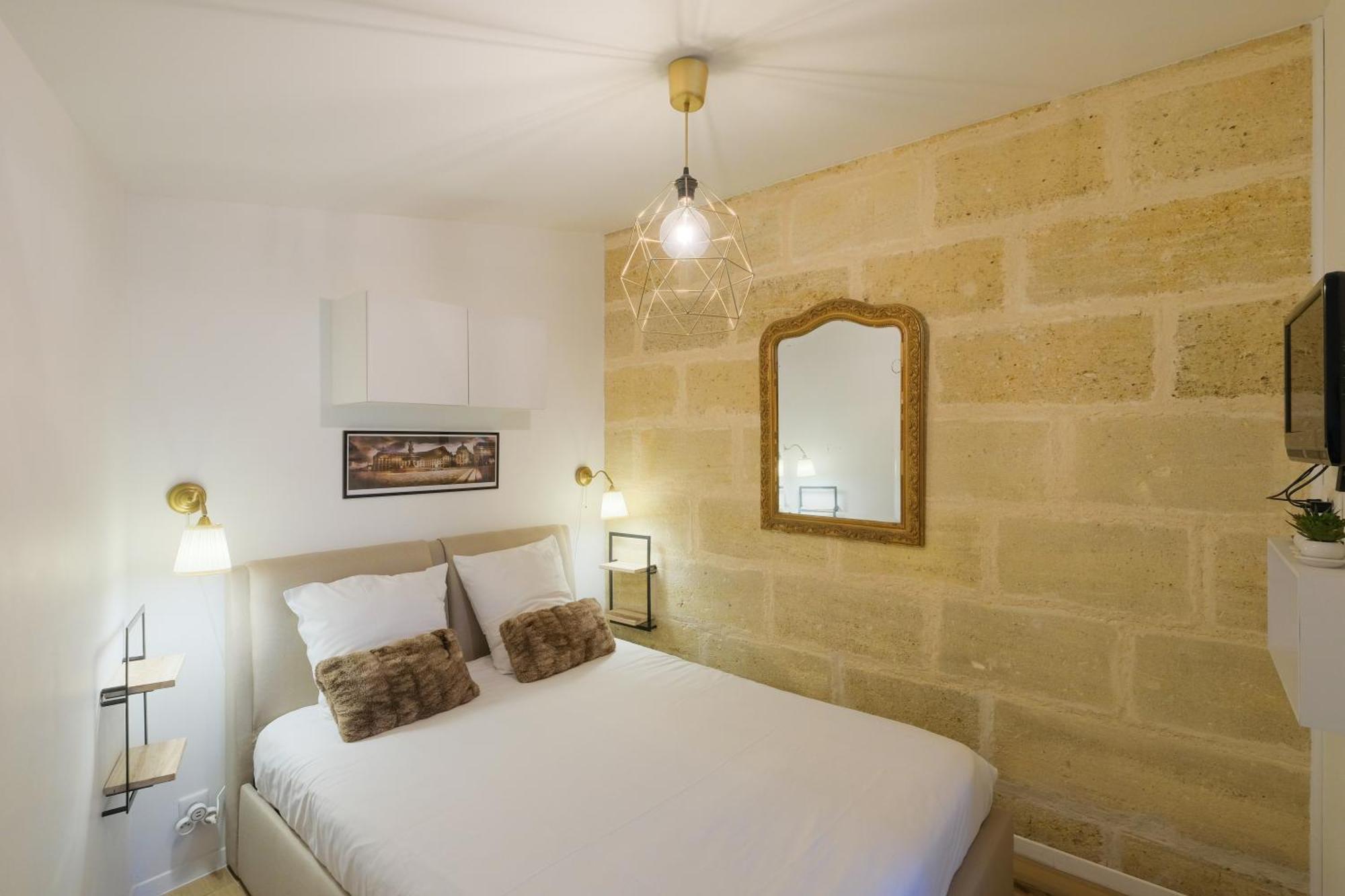Les Suites d'Aliénor, Suite Cosy Pessac Extérieur photo